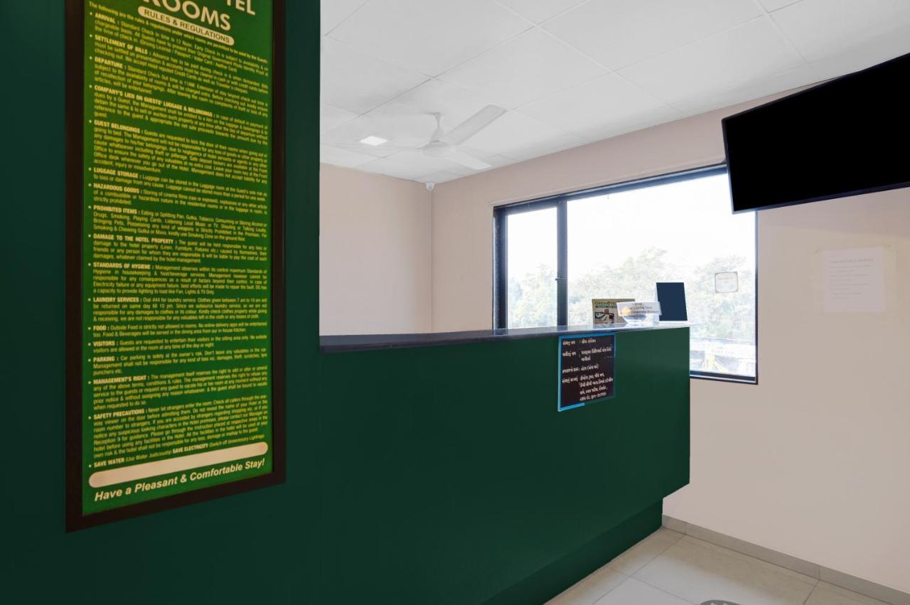 Greenotel Rooms Hazira, Surat Exterior foto