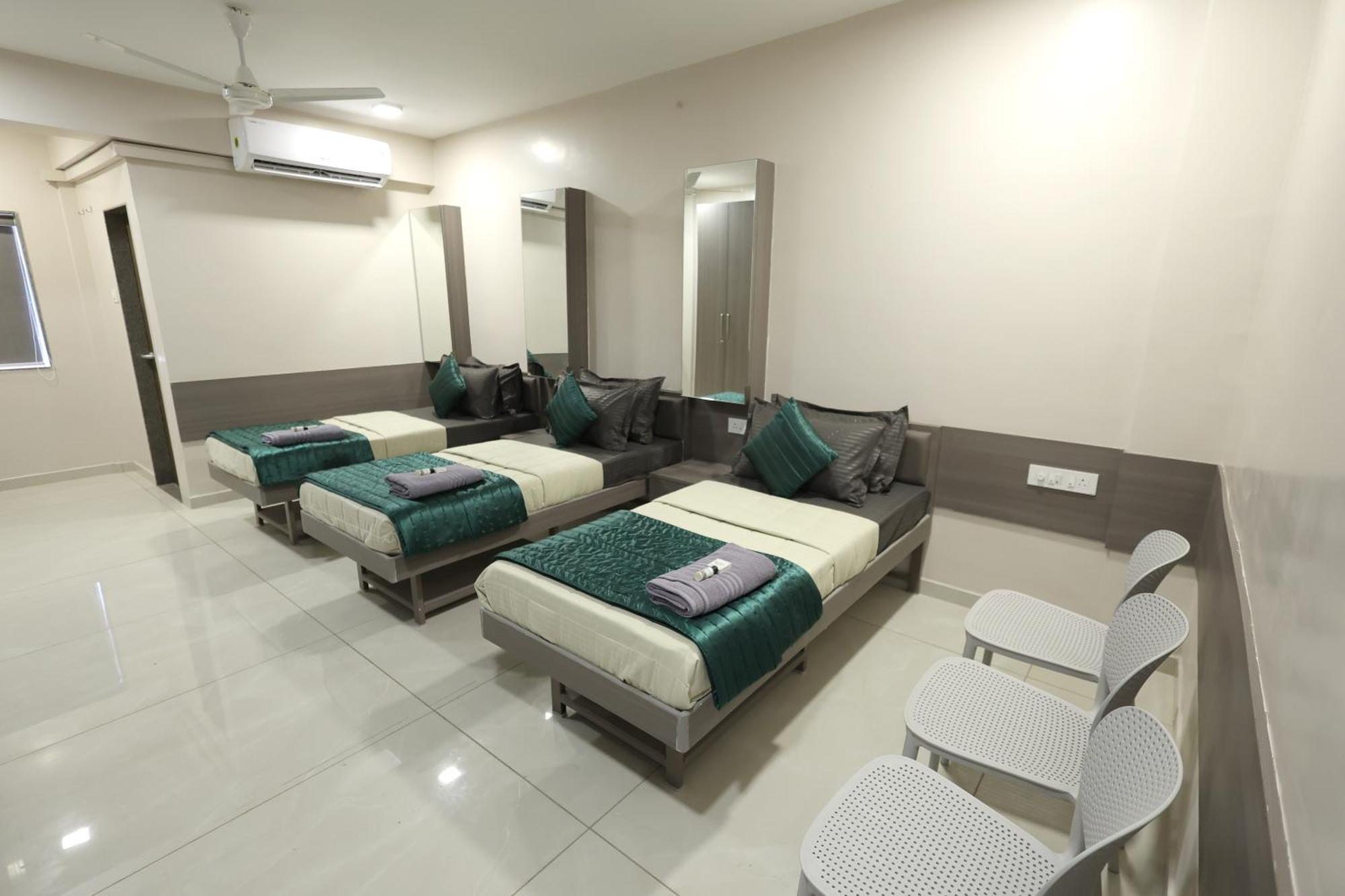 Greenotel Rooms Hazira, Surat Exterior foto